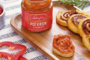 Tartinade poivron choriso et spécialité d'épicerie fine.