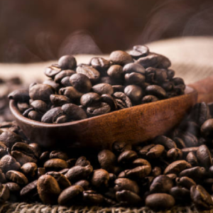 Sélection de cafés en grains aux arômes raffinés.